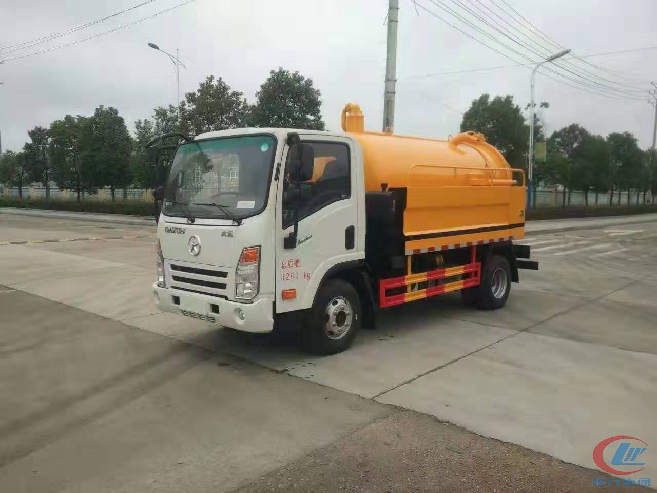 大运奥普力国五清洗吸污车